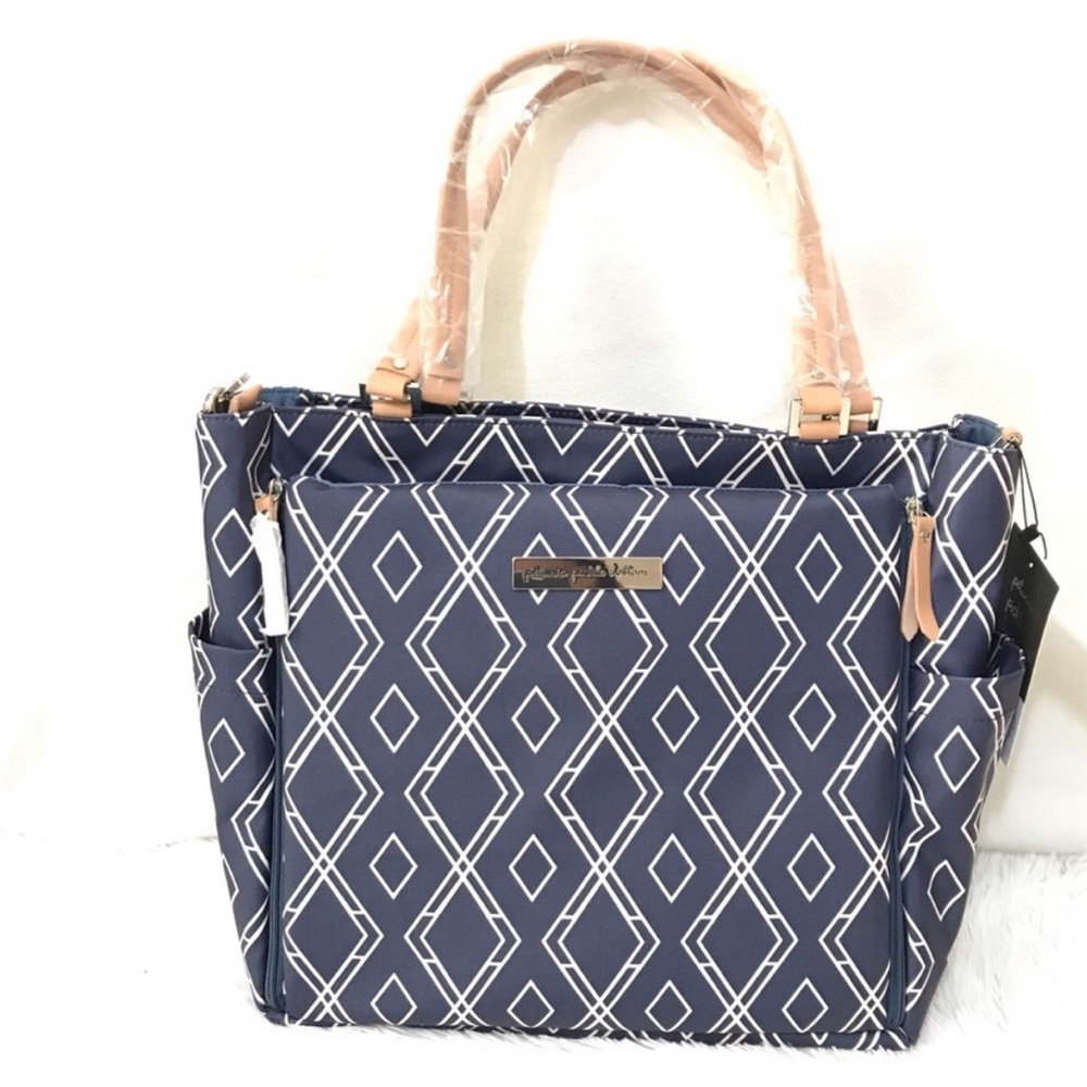 🌟SOLD Petunia Pickle Bottom Bag